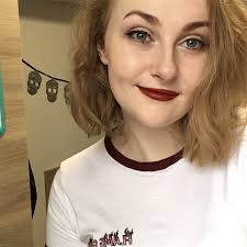 Becky Chamberlain (@beckforddd)