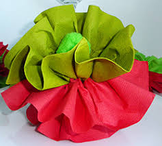 Le pliage de serviette en accordéon (1). Pliage De Serviettes De Table En Papier Pliage De Papier Origami Deocration De Table Plier Du Papier Decor De Table Origami Serviettes En Papier