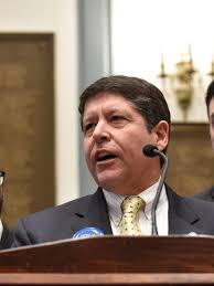 Draft bill creates way to unseat Delaware school board members