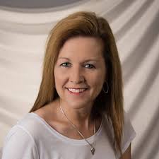 Julie Barth's Instagram, Twitter & Facebook