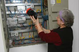 Cat Durează Si Cat Costă Racordarea La Electricitate Situaţia Pe Regiuni E Nergia