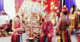 Cd muzik lagu tradisional perak; Gunung Perak Dalam Tarian Suku Dayak