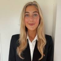 100+ "Isla" profiles