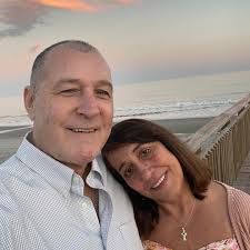 Intimate beach wedding at Inlet Harbor, Garden City