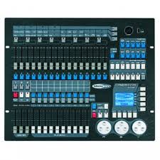 Console De Lumieres Mobiles Showtec Creator 1024 Console Mobiles Lumiere