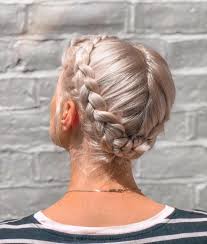 Mar 30, 2021 · another popular way to french braid on yourself is braiding a front french braid. 30 Stylish Braids For Short Hair To Try In 2021