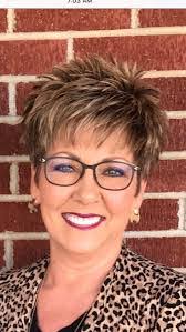 Kathy Keener's Instagram, Twitter & Facebook