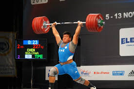 weightlifting and powerlifting