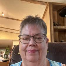 Excellent Customer Service at You N Me Formal Boutique for Plus-Size Grad  Dress Shopping