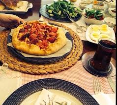 Ayrıca size fikir verecek 5 yorum var. Keci Peynirli Domatesli Galette Tarifi Rustic Tart