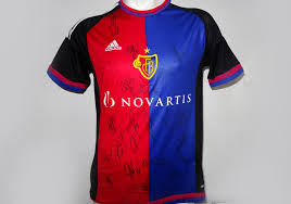 The match is a part of the club friendly games. Vom Fc Basel Signiertes Heimtrikot