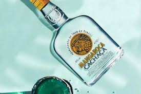 Den braunen zucker darauf geben und alles gut zerstampfen. Caipirinha Pitu Cocktails De