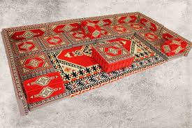 Teppiche verschönern jeden wohnbereich und schaffen dabei eine gemütliche atmosphäre, in welcher man sich einfach nur wohlfühlen kann. Orientalische Sitzecke Sark Kosesi Orientalisches Sofa 23 Tlg Sitzmobel Kelim Tisch Teppich Sr 17 In Borken Polster Sessel Couch Kostenlose Kleinanzeigen Bei Quoka De
