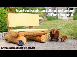 Jeder baum der für eine rustikale gartenbank aus baumstämmen oder andere baumstamm möbel geschlagen wird wird von schreinermeister huck neu gepflanzt und gepflegt. Video Rustikale Gartenbank Aus Baumstammen Selber Bauen Gartenbank Selber Bauen Holzbanke Holzbank Garten