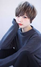 大人マニッシュショート m２０６ lila by afloatのヘアスタイル ヘアカット ボーイッシュ 髪型 ヘアスタイル