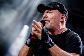 Franco simone, vasco rossi, fabio concato, luigi tenco, enzo jannacci. 1st July 5 31 Albachiara Vasco From Modena Park To Rimini Beach Rimini Turismo