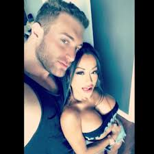 Michael Walding WBFF Pro