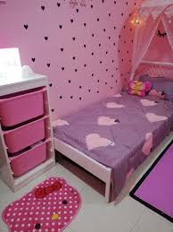 Sebenarnya entri ini aku sajer publish kat sini senang nanti aku rujuk balik bila ada masa akan ku deko bilik anak dara aku hihihi. Idea Dekorasi Bilik Tidur Anak Perempuan Bertemakan Pink Simple Cantik Ilham Dekorasi