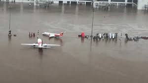 The may weather guide for kochi, japan shows long term weather averages processed from data supplied by cru (university of east anglia), the met office & the netherlands meteorological institute. Kochi Airport Closed Till Sunday Flights Cancelled Due To Heavy Monsoon Rains Kerala Flood Situation Worsens Red Alert In 4 Districts Zee Business
