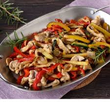 Straccetti di pollo al forno. Straccetti Di Pollo Al Forno Con Peperoni E Zucchine Ricetta Food Blog