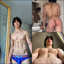 Gorgeous Muscle Boys: Hunky Arab Horny 247 - ThisVid.com