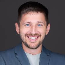 Ryan Mohwinkle's Instagram, Twitter & Facebook