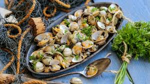 Plateau De Fruits De Mer Et Poisson Frais A Marignane Poissonnerie Du 8 Mai