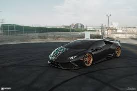 Camo Paint Makes Lamborghini Huracan Super Distinctive Lamborghini Classic Cars Lamborghini Huracan