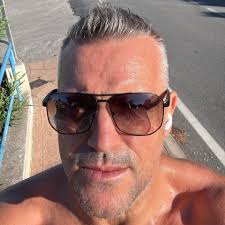 Does anyone know where the acc line is