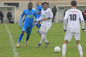 Tuta obtenait un penalty indiscutable dans. Coupe De France Les Voltigeurs De Chateaubriant Defient Les Herbiers Avant Un Club De Ligue 1 L Eclaireur De Chateaubriant