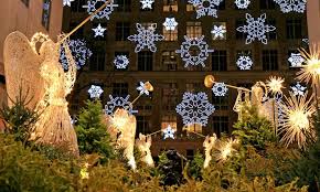 Admire the rockefeller tree, the shop windows and the decorated houses in dyker heights. The Christmas Tree At Rockefeller Center 2021 Everything You Need To Know