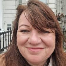 Julie Buchan's Instagram, Twitter & Facebook