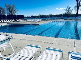 Common misspellings of the word amenities are: Amenities Waters Edge Woodlands