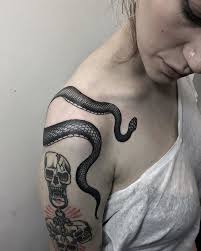 Black And Gold Snake Tattoo Brought This One Out To London For The One And Only Rubymayqtattoo Blacktattooart Snaketattoo Snake Tattoo Tattoos Shoulder Tattoo Snake Tattoo Tattoos