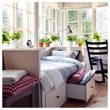 Trundle is fitted with rolling casters that make it easy for kids to open up and put away by themselves. Fantastic Sunroom Design With Cheap Daybeds And Rocking Chair Also Window Treatment Enjoy Your Rest Time With Cheap Daybeds Full Size Daybed With Trundle Daybed Bedding Sets Boys Bunk Beds Modern Design