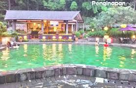Kebun yang luas dengan bunga bunga yang bermekaran. Update Terkini Harga Dan Fasilitas Gracia Spa Resort Lembang Penginapan Net 2021