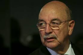 Este vídeo fala a verdade sobre o boato sobre osmar terra e michelle bolsonaro e a hashtag bolsonaro corno. Pelo Twitter Ex Ministro Osmar Terra Anuncia Que Esta Com Covid 19 E Faz Uso De Cloroquina Sonar A Escuta Das Redes O Globo