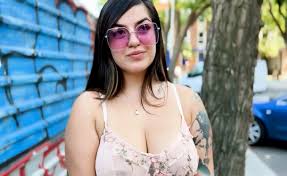 PUTALOCURA - Pilladas A Una Enfermera Tetuda LINDA FLOR - Watch Free Videos  +18 - Lovingsiren