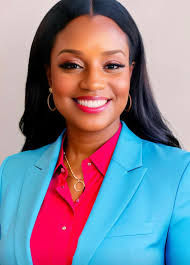 Boston Orange 波士頓菊子: 波士頓市公佈新聘Chris Breen為鄰里服務副主任Cecily Graham任海德公園聯絡員