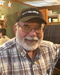 Wade Bain's Instagram, Twitter & Facebook