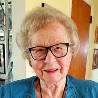 Beatrice Hess's Instagram, Twitter & Facebook