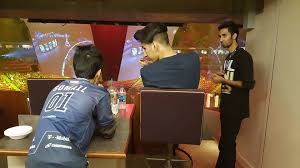 Sumail's sneakers sumail was somehow addicted by fashion from an early age on, but due to having no money at at the age of 15, sumail got the 3rd position in d2l season 5 and got a prize of $1,733. Yawar Dota 2 Winding Road Under The Shadow Of Sumail Game News