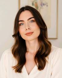 Anna Kiseleva, Registered Psychotherapist, Toronto, ON, M5G