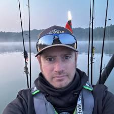 How does the payment process work at Eagle Creek boat ramp?