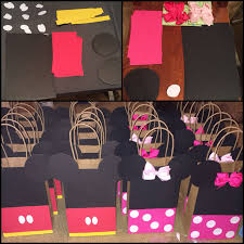 Minnie Mouse Birthday Ideas For 2 Year Old Daughter Made These Goody Bags For A 2 Year Old Boys Birthday Party Diy Austintexas C Mini Mouse Birthday Party Ideas Minnie Birthday Party Minnie Mouse 1st Birthday