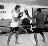 Body jab set up and bonus over hand 💥