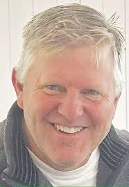 Craig Moline's Instagram, Twitter & Facebook