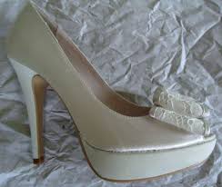 How To Dye Shoes How To Dye Shoes Satin Shoes Dying Shoes