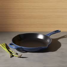 Le Creuset Signature 10 Ink Skillet Reviews Crate And Barrel Le Creuset Cookware Creuset Le Creuset