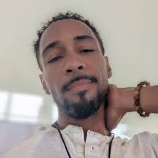 Kerry Prince's Instagram, Twitter & Facebook